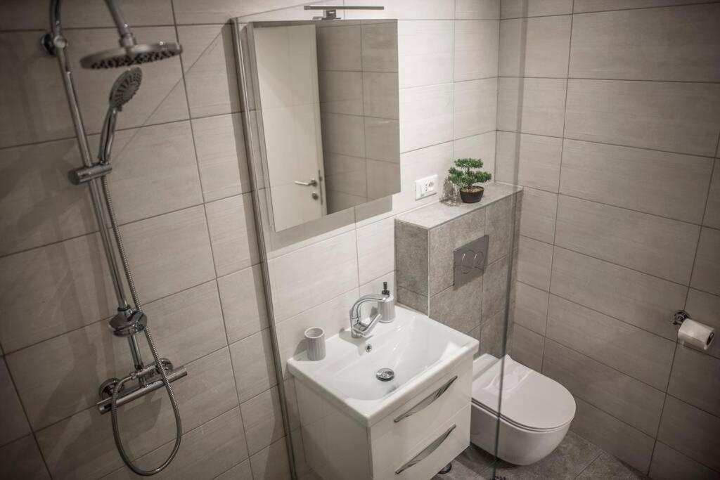 Апартаменты Soul House Омиш Экстерьер фото